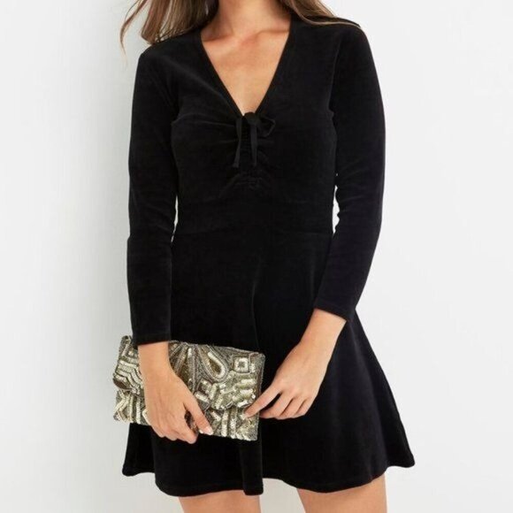 JUICY Couture Velvet A Line VNeck Black Mini Dress - Picture 4 of 5